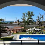 El Chaparral Ξενοδοχείο